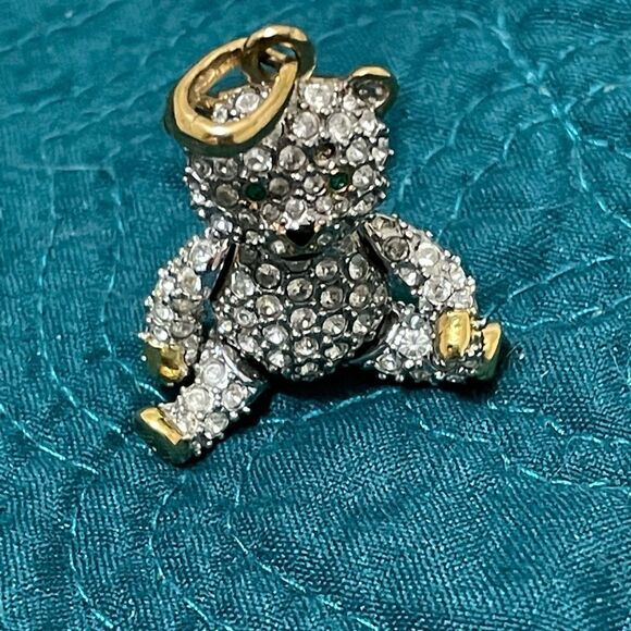 Swarovski clear and green pave crystal bear pendant with articulated joints - Picture 7 of 7